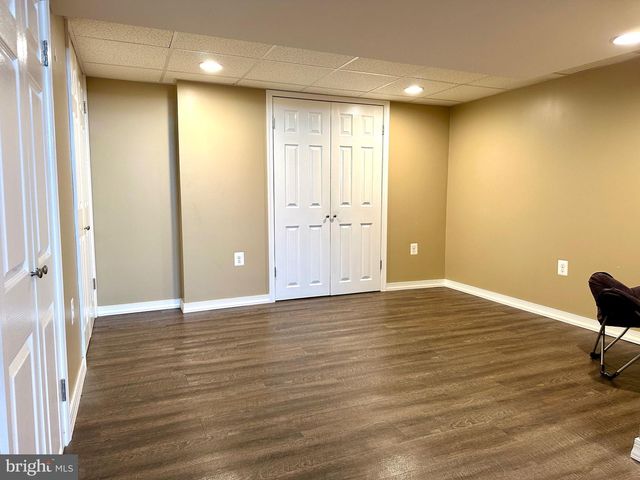 816 NAYLORS RUN RD, Havertown, PA 19083
