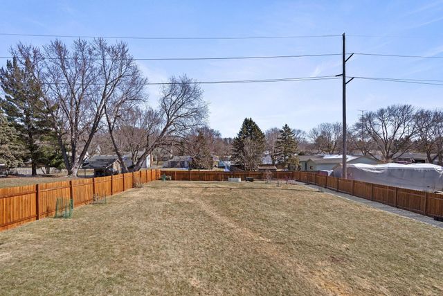 7151 Inwood Court S, Cottage Grove, MN 55016