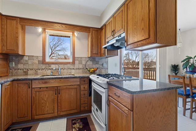 7151 Inwood Court S, Cottage Grove, MN 55016