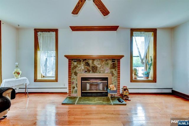 273 French Hill Road, Wayne, NJ 07470