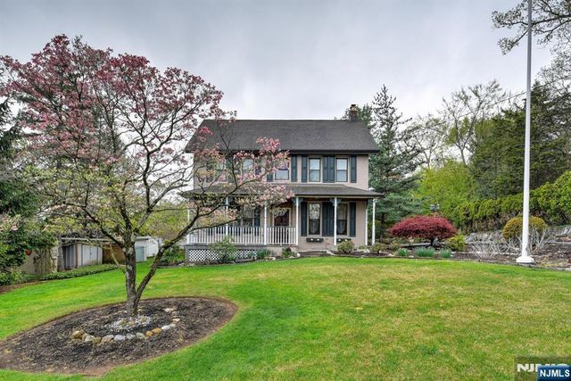 273 French Hill Road, Wayne, NJ 07470