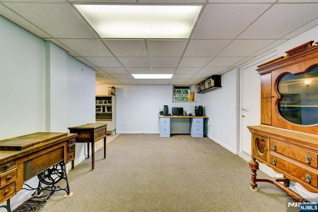 273 French Hill Road, Wayne, NJ 07470