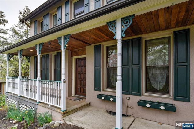 273 French Hill Road, Wayne, NJ 07470