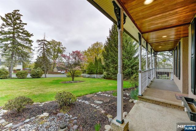 273 French Hill Road, Wayne, NJ 07470
