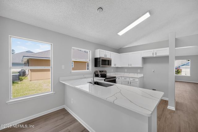 12299 SUMTER SQUARE Drive W, Jacksonville, FL 32218