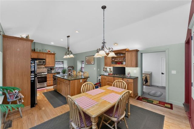 7072 Passer, Upper Saucon Twp, PA 18036