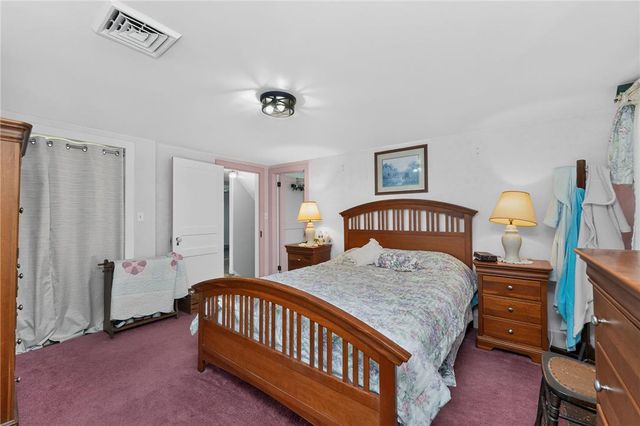 7072 Passer, Upper Saucon Twp, PA 18036