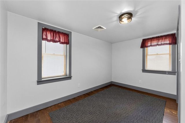7072 Passer, Upper Saucon Twp, PA 18036