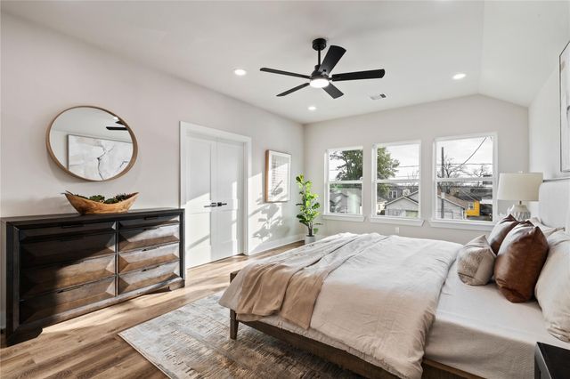 4605 Brady Street A-B, Houston, TX 77011