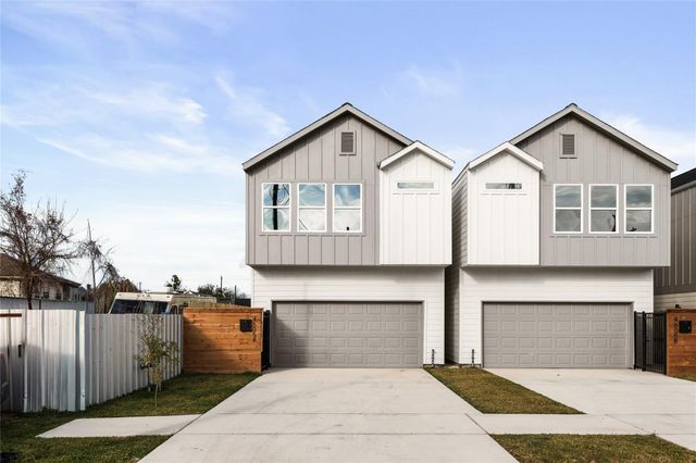 4605 Brady Street A-B, Houston, TX 77011