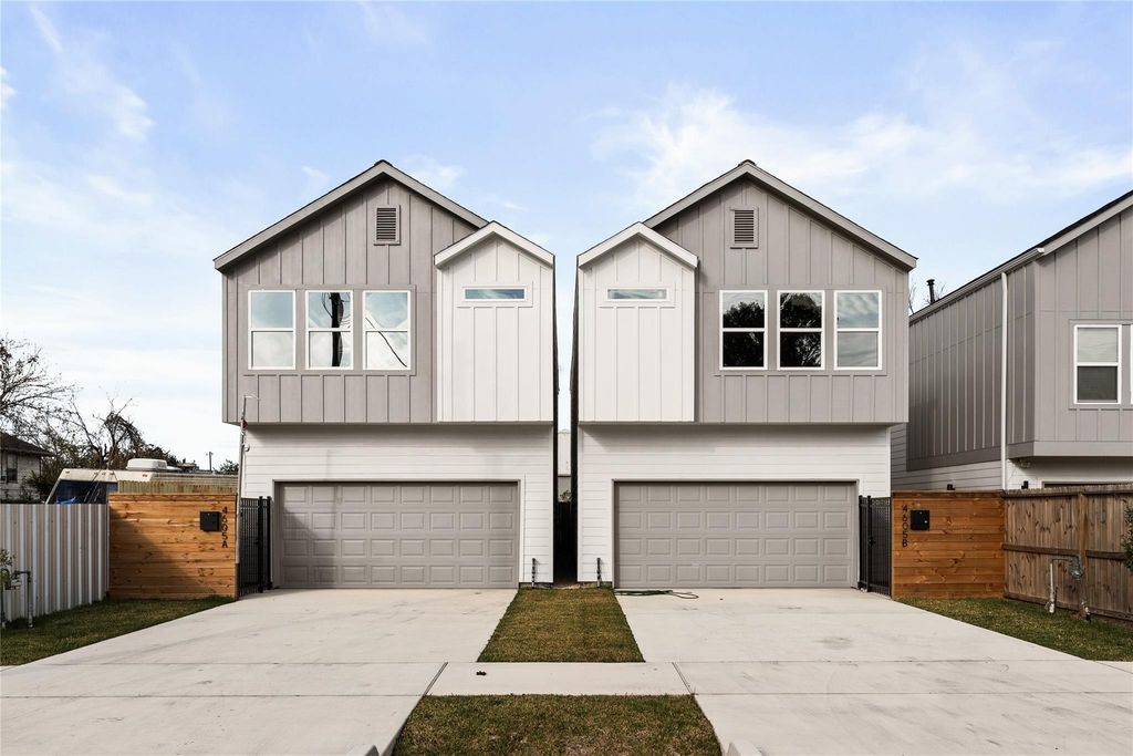 4605 Brady Street A-B, Houston, TX 77011