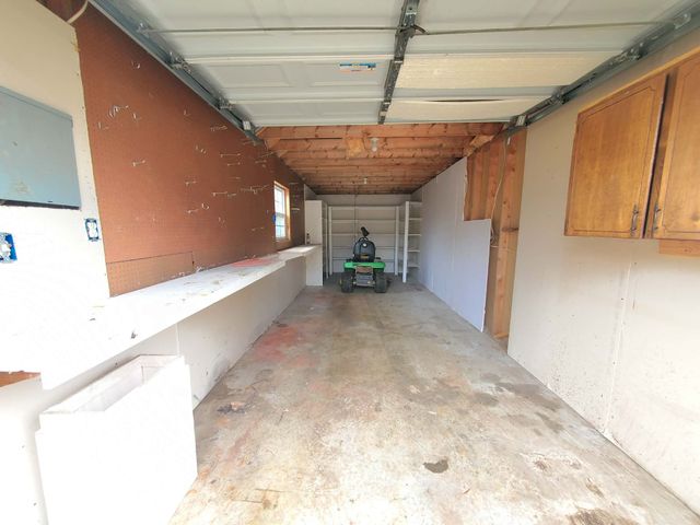 18 Roberts Ln, Lebanon, TN 37087