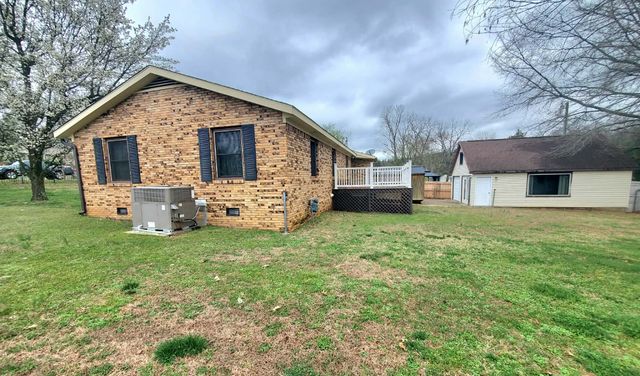 18 Roberts Ln, Lebanon, TN 37087