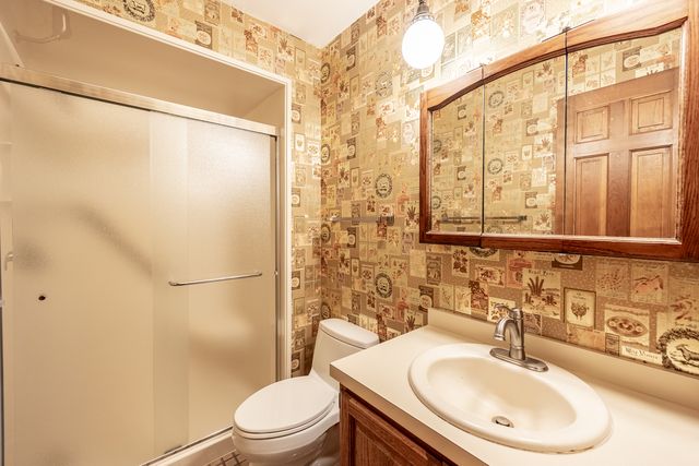 39W304 Hogan Hill, Elgin, IL 60124