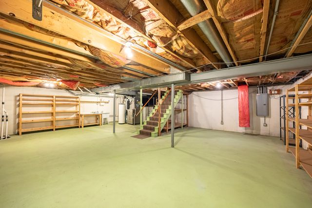 39W304 Hogan Hill, Elgin, IL 60124