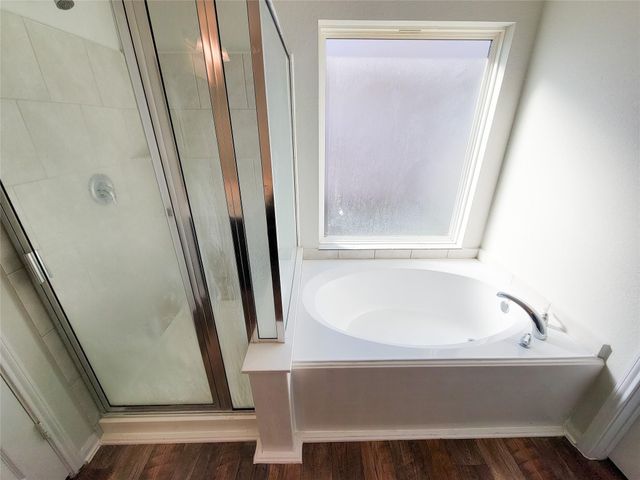 1046 Steel Blue Drive, Houston, TX 77073