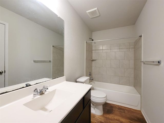 1046 Steel Blue Drive, Houston, TX 77073