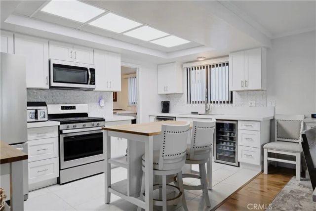 212 E IMPERIAL Avenue A, El Segundo, CA 90245