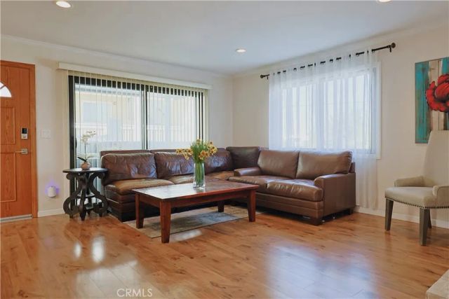 212 E IMPERIAL Avenue A, El Segundo, CA 90245