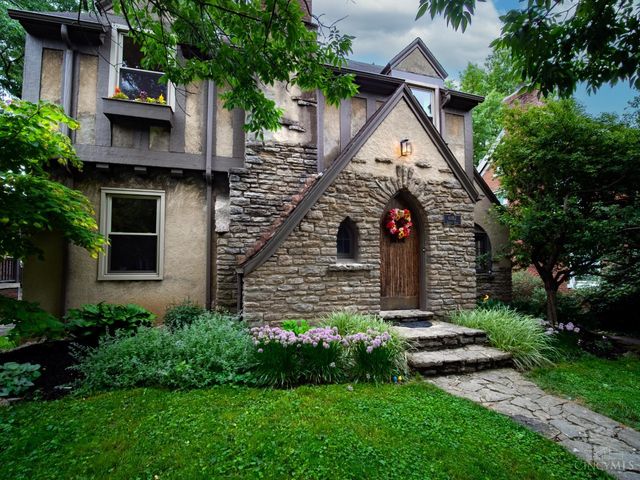 6182 Tulane Road, Cincinnati, OH 45212