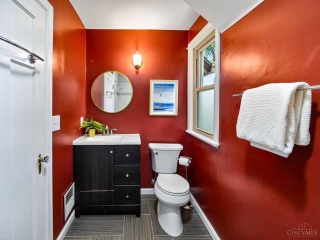 6182 Tulane Road, Cincinnati, OH 45212