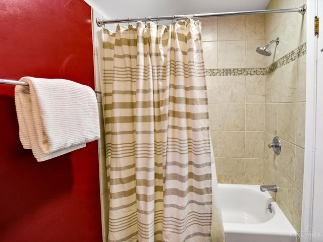 6182 Tulane Road, Cincinnati, OH 45212
