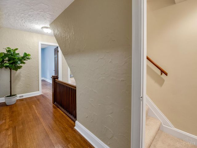 6182 Tulane Road, Cincinnati, OH 45212