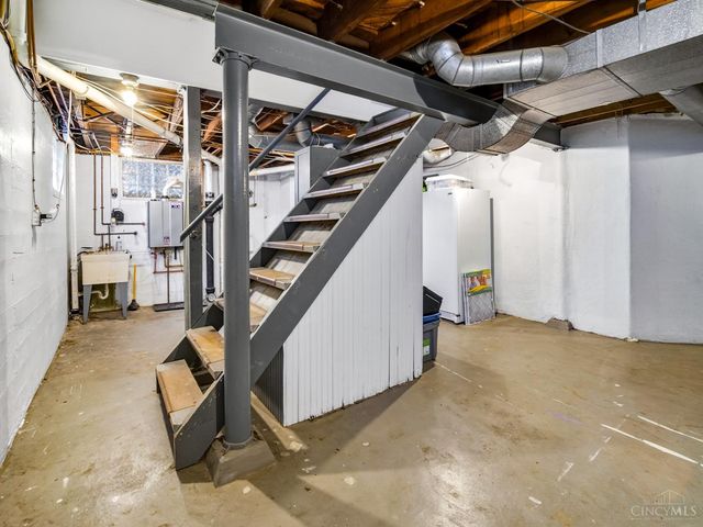 6182 Tulane Road, Cincinnati, OH 45212