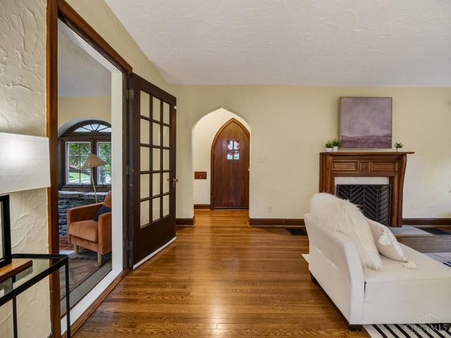 6182 Tulane Road, Cincinnati, OH 45212