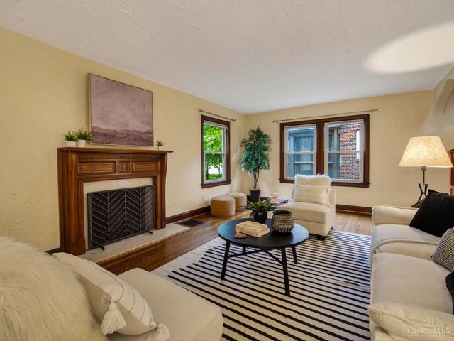 6182 Tulane Road, Cincinnati, OH 45212