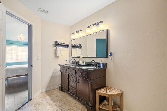 4265 BRENTWOOD PARK CRK, Tampa, FL 33624