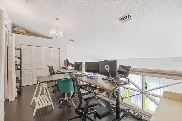 4265 BRENTWOOD PARK CRK, Tampa, FL 33624