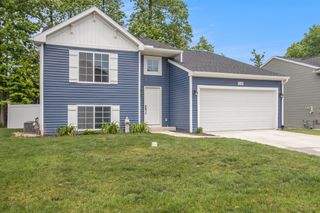 72268 Beacon Court, South Haven, MI 49090