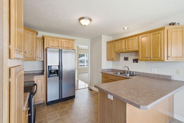 1052 Running Brook Drive, Lawrenceburg, KY 40342