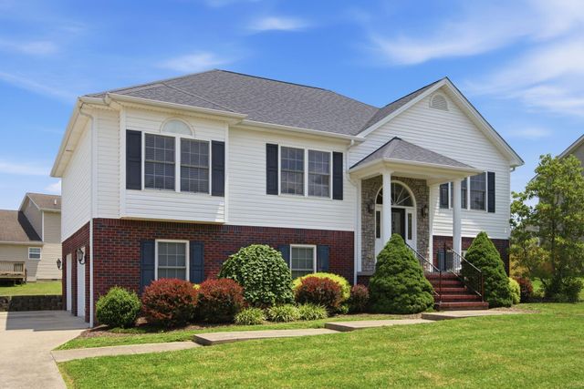 1052 Running Brook Drive, Lawrenceburg, KY 40342