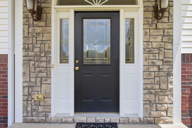 1052 Running Brook Drive, Lawrenceburg, KY 40342