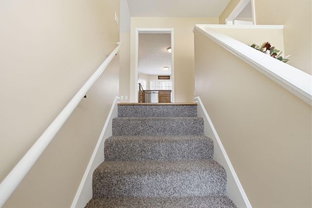 1052 Running Brook Drive, Lawrenceburg, KY 40342