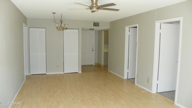 100 Silver Beach Ave Apt 214, Daytona Beach, FL 32118