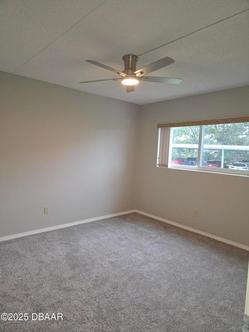 100 Silver Beach Ave Apt 214, Daytona Beach, FL 32118