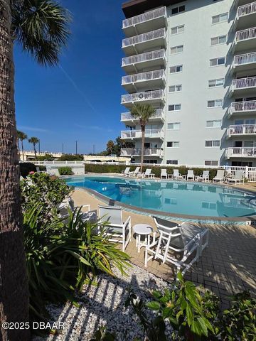 100 Silver Beach Ave Apt 214, Daytona Beach, FL 32118