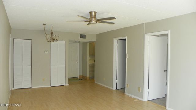 100 Silver Beach Ave Apt 214, Daytona Beach, FL 32118