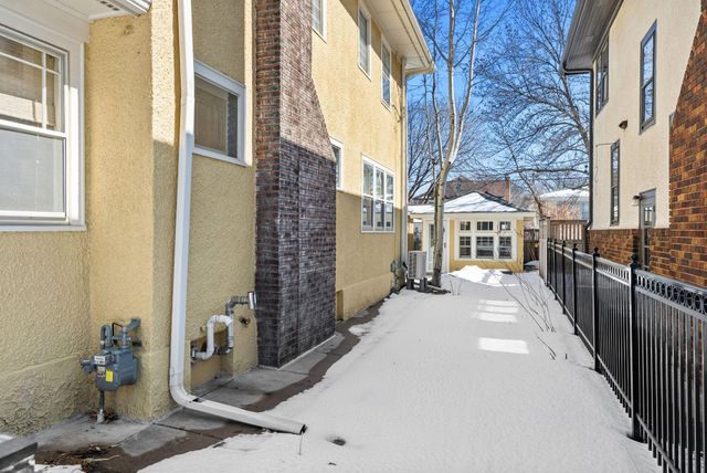 4929 Queen Avenue S, Minneapolis, MN 55410