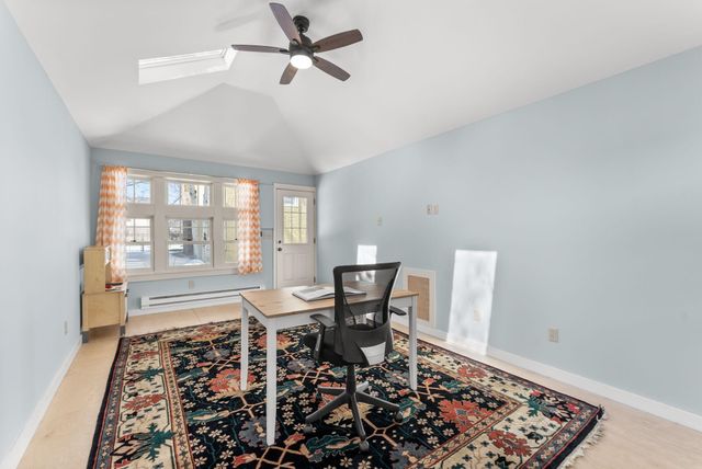 4929 Queen Avenue S, Minneapolis, MN 55410