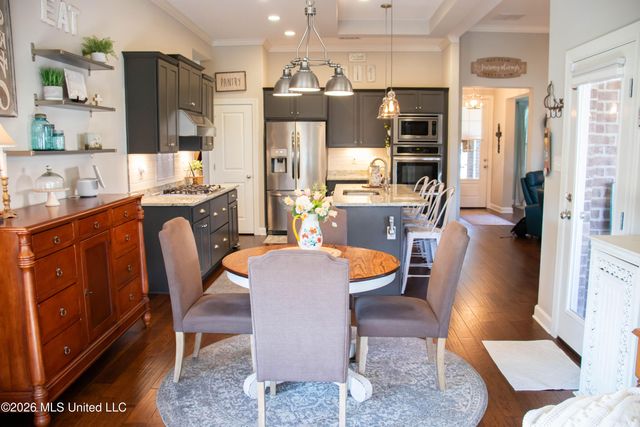 8418 Laura Lennon Pass Drive, Olive Branch, MS 38654