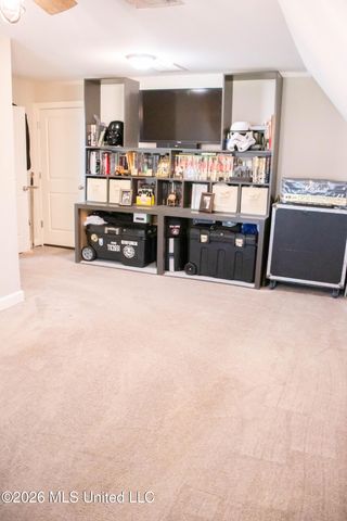 8418 Laura Lennon Pass Drive, Olive Branch, MS 38654