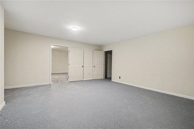 245 London Lane, Hiram, GA 30141