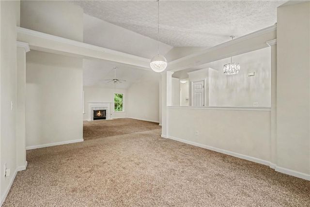 245 London Lane, Hiram, GA 30141