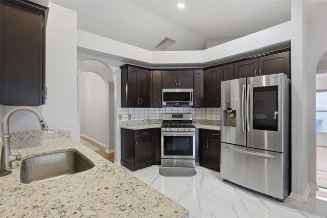 2208 KATANA PLACE, Brandon, FL 33511