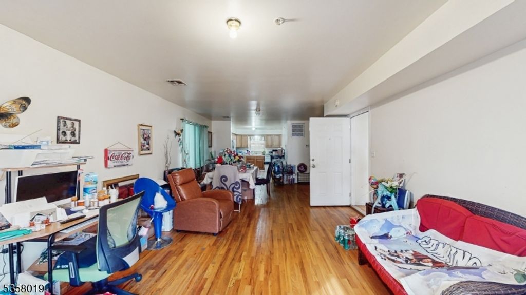 129 Seymour Ave, Newark City, NJ 07108 — photo 3