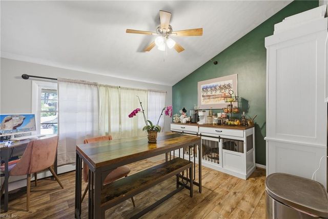 22 Garfield Drive DR, Newport News, VA 23608